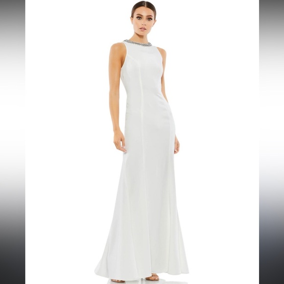 IEENA for Mac Duggal Embellished Neck white Trumpet Gown size 4 - Picture 1 of 12